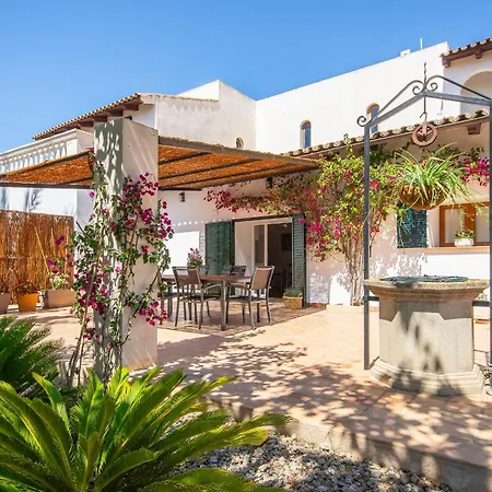Son Flor Farm stay Santa Margalida